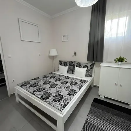 Puller Apartament Zamárdi